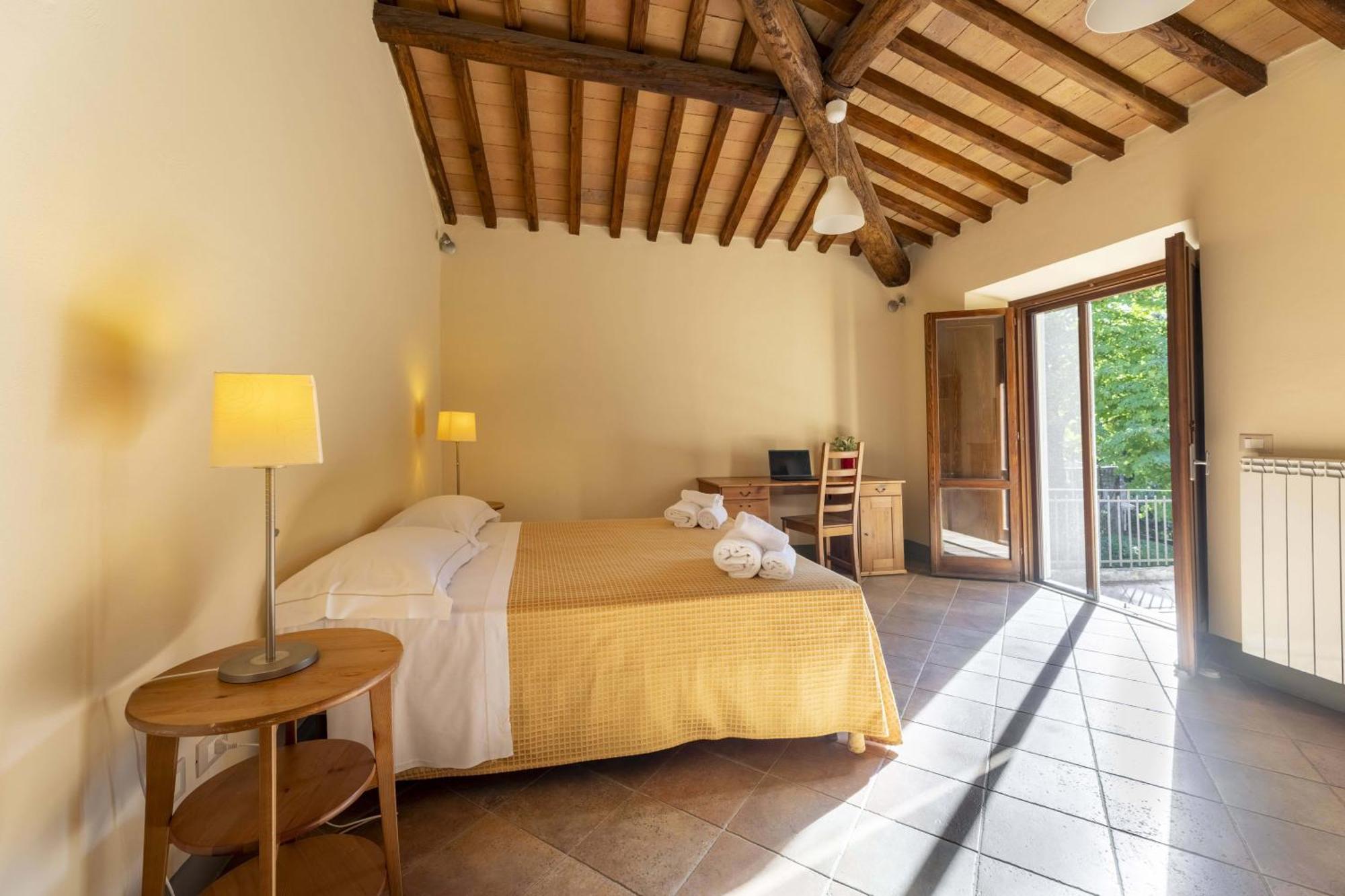 Suite Balcony,1742620769:JPEG