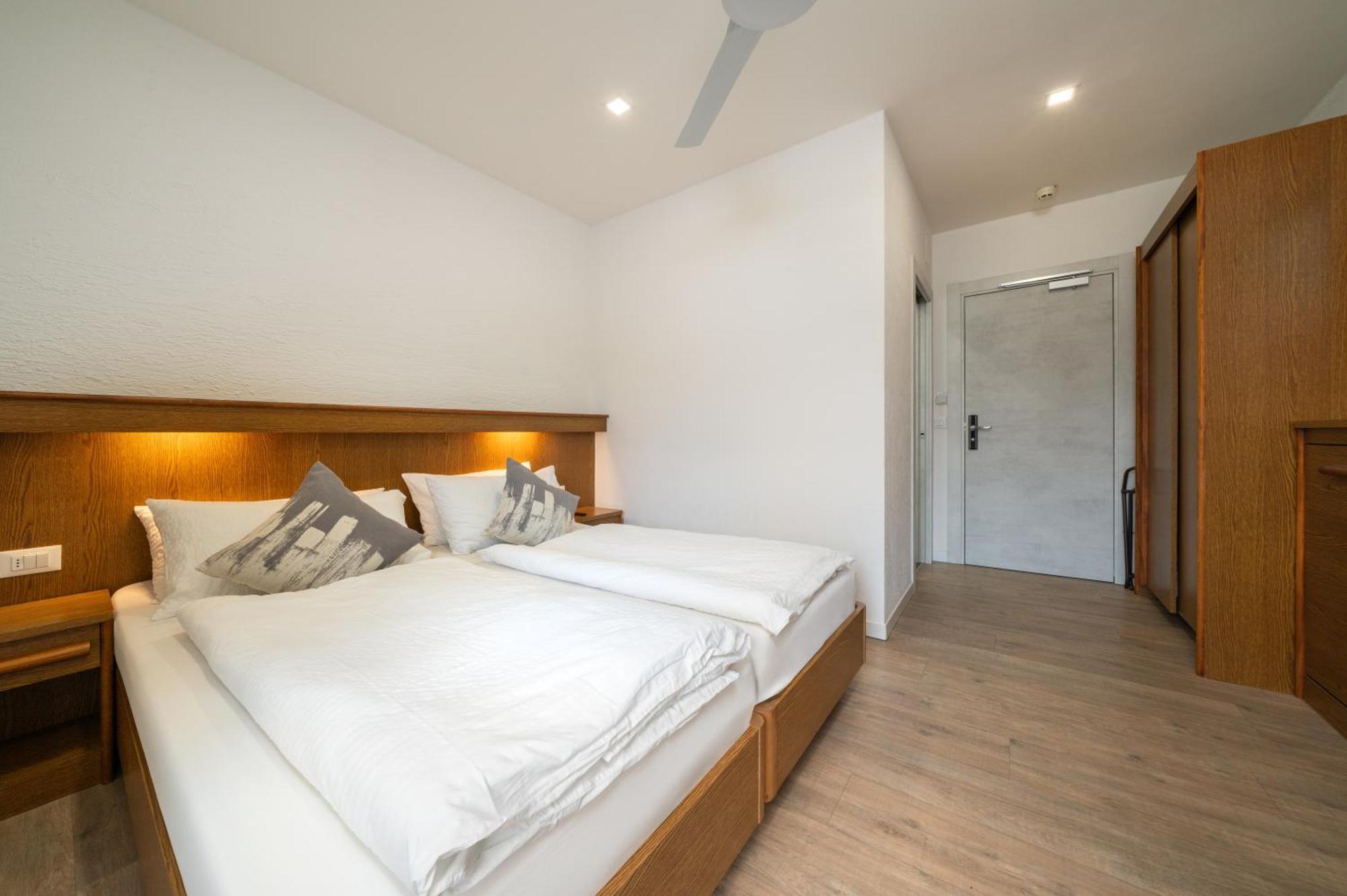 Double Room Balcony,1742664536:JPEG