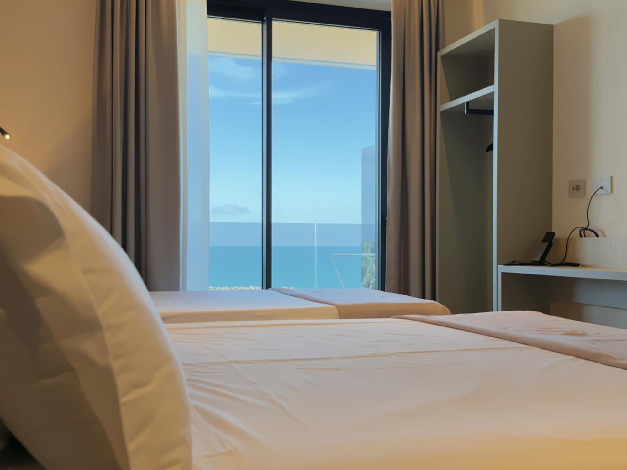 Standard Family Room with Sea-facing Balcony,1742901579:JPEG