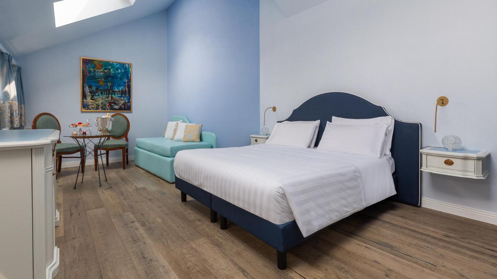 Comfort Room,1756416202:JPEG