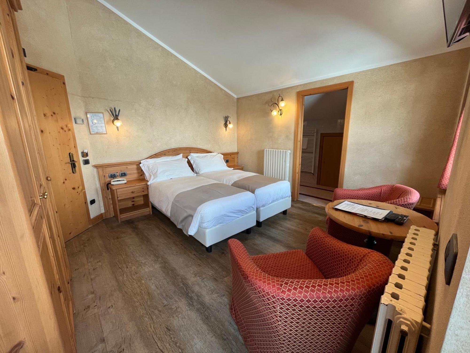 Deluxe Tweepersoonskamer met Balkon