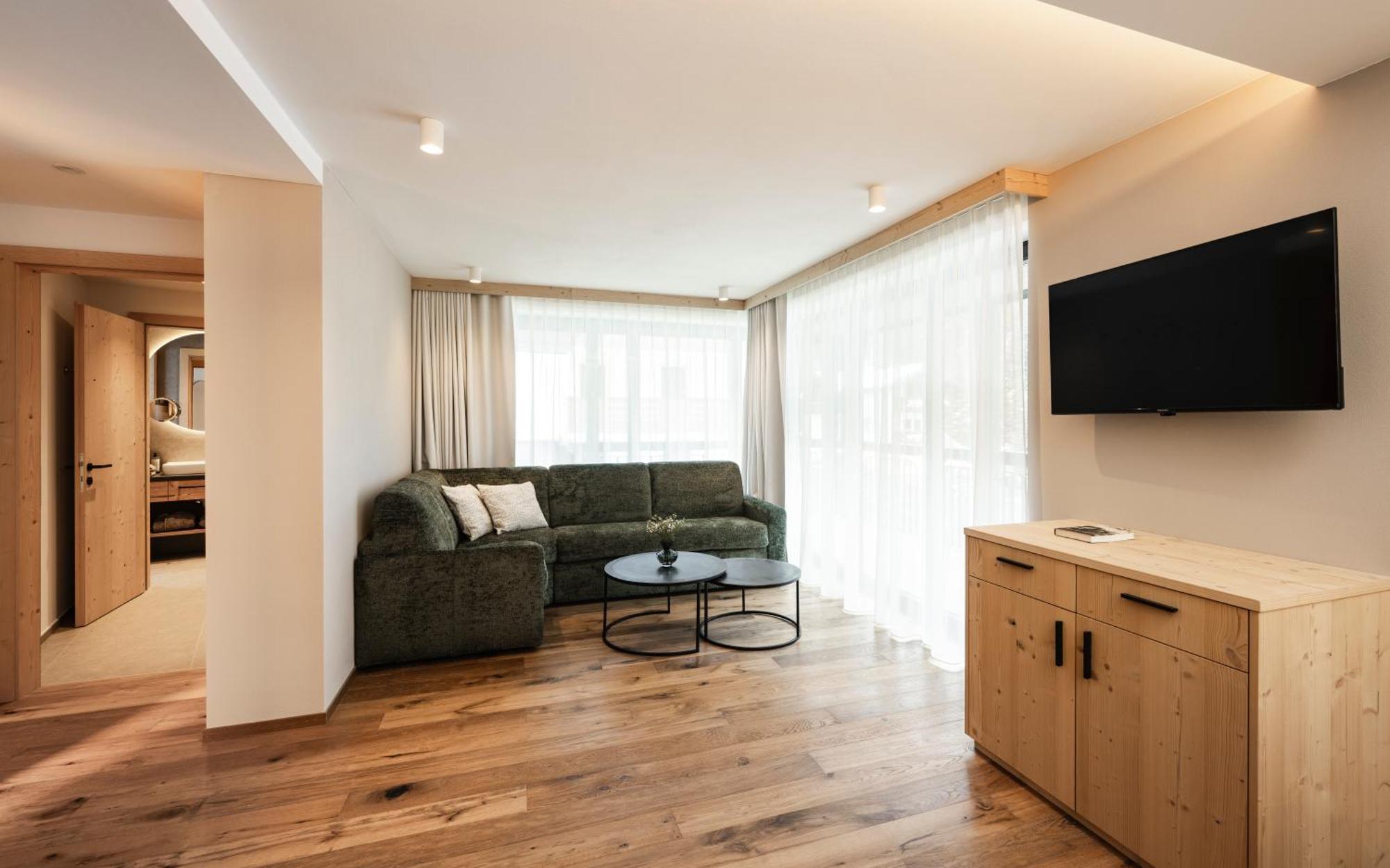 Superior Suite