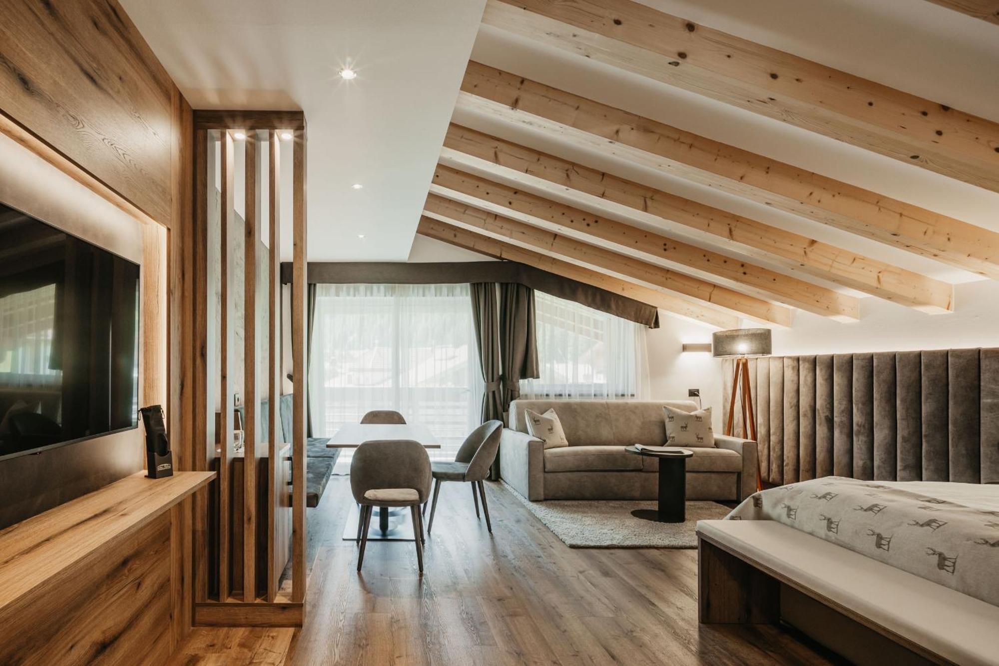 Superior Mini Suite Balcony