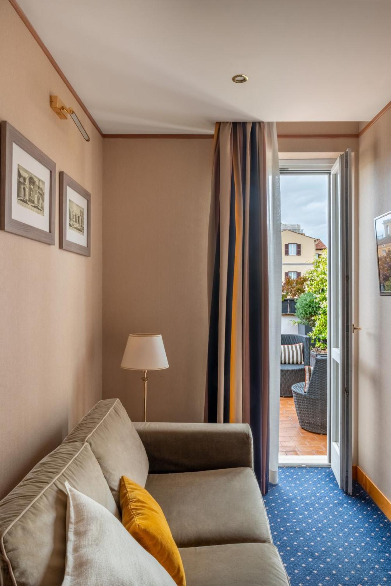 Junior Suite with Terrace