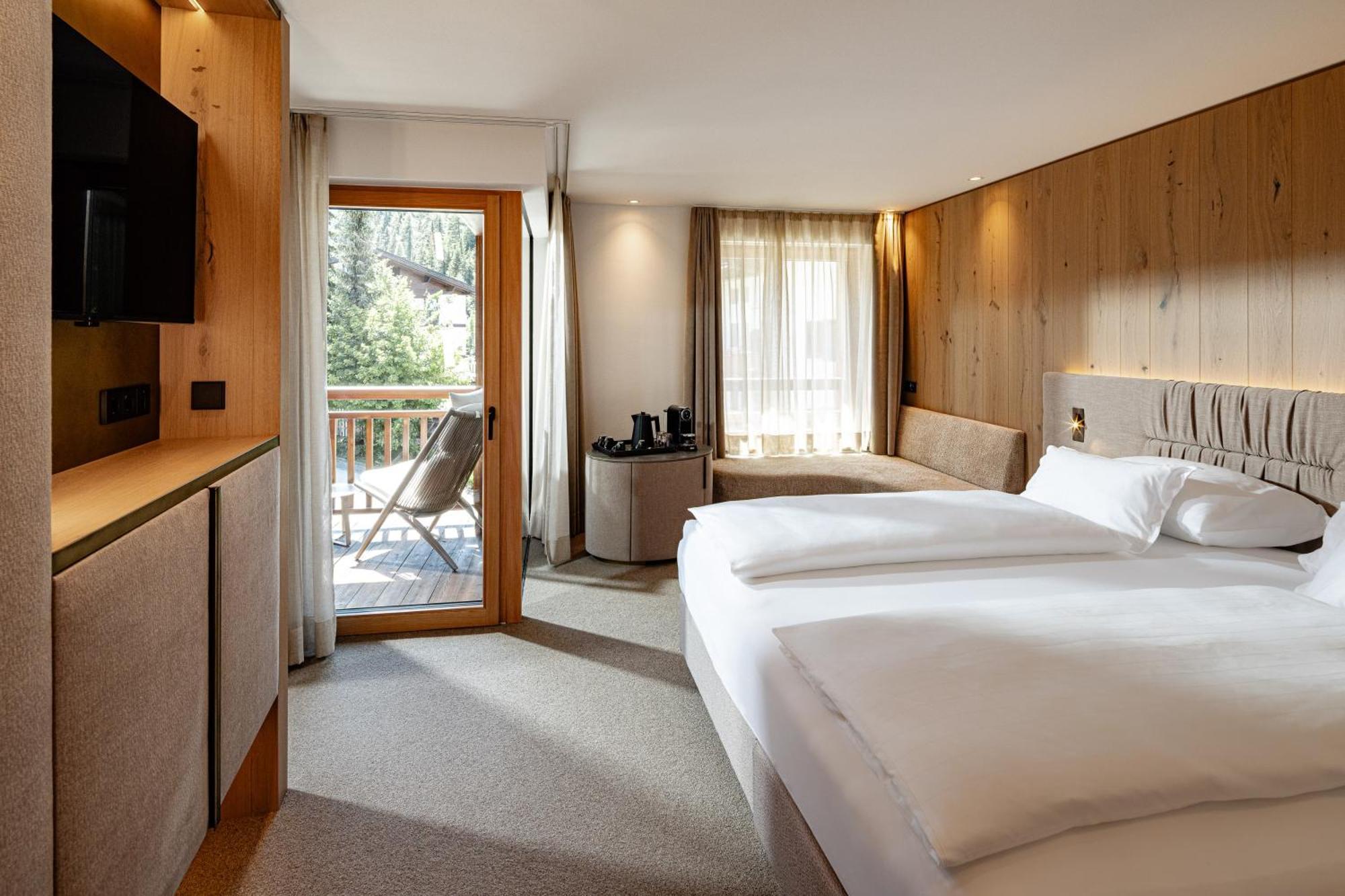 Double Room Mountain View