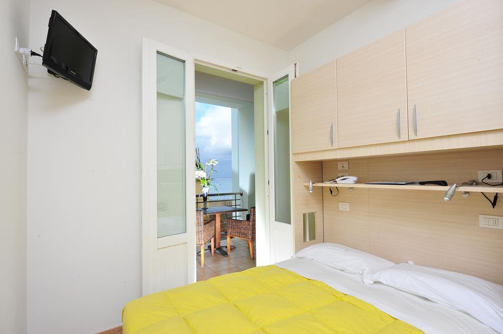 Economy Doppelzimmer mit Meerblick