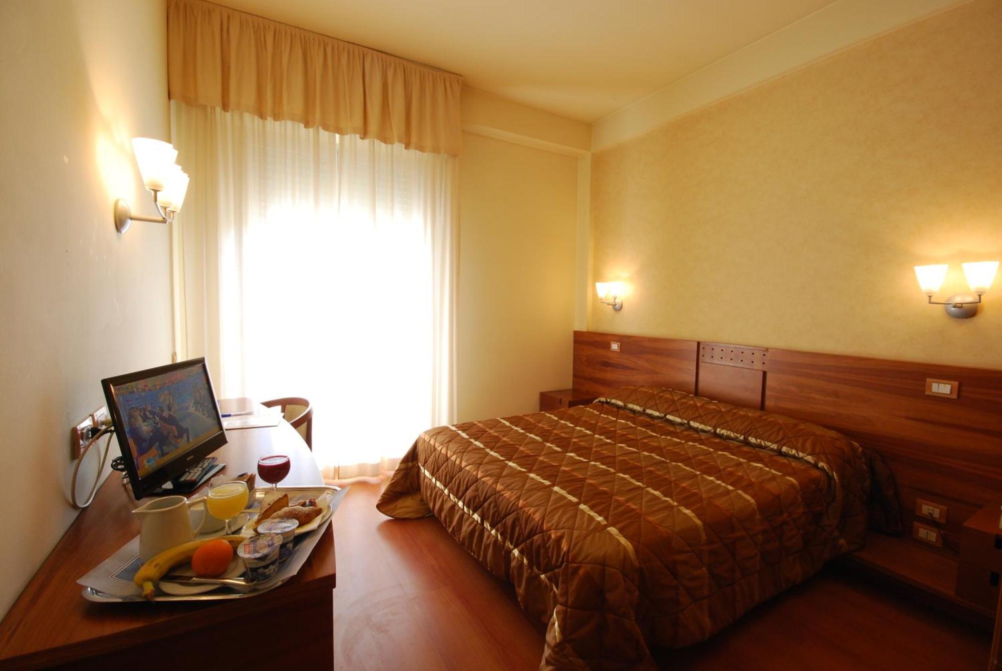 Double or Twin Room,256206729:JPEG