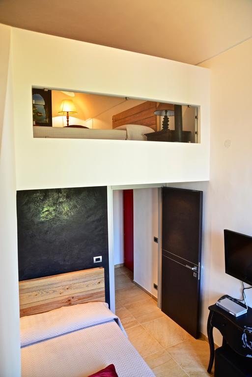 Single Room,228551885:JPEG