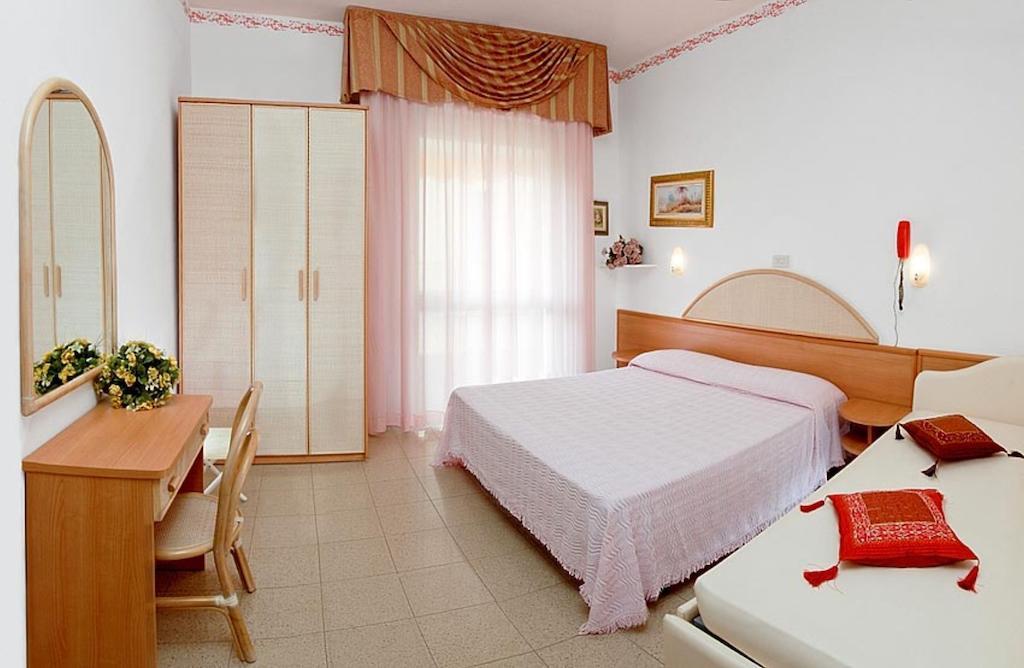 Chambre Double ou Lits Jumeaux