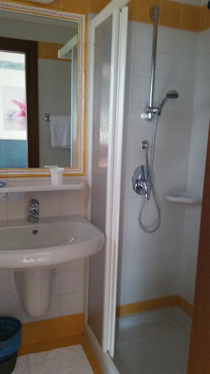 Doppelzimmer mit Seeblick