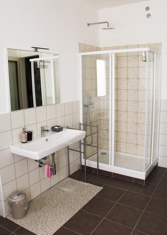 Budget Eenpersoonskamer met Gedeelde Badkamer