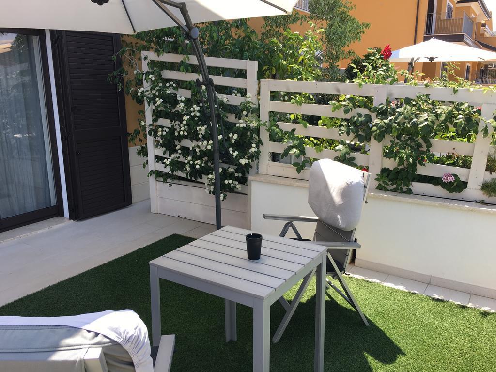 Doppel-/Zweibettzimmer mit eigener Terrasse
