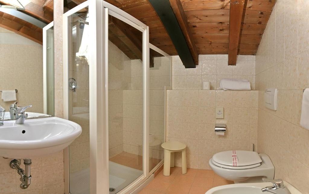 Double Room,31720163:JPEG