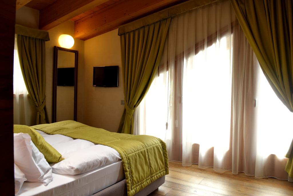 Luxus-Suite mit Balkon