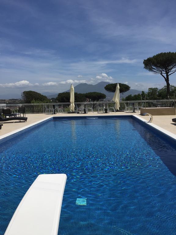 Studio Pool View,633171057:JPEG