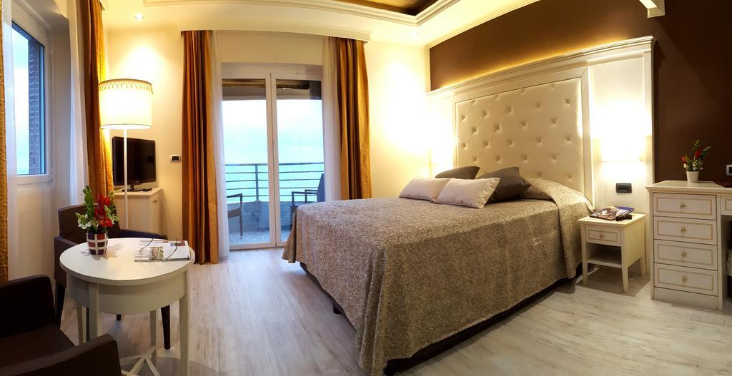 Junior Suite Sea View,402135657:JPEG