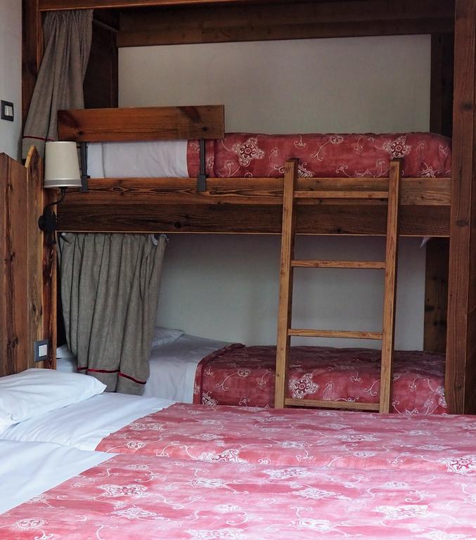 Quadruple Room,403725336:JPEG