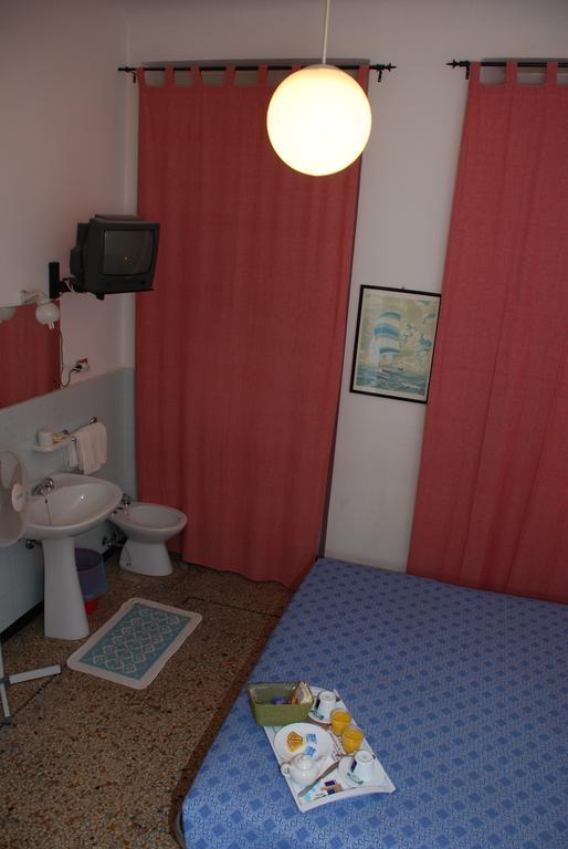 Chambre Simple avec Salle de Bains Privative