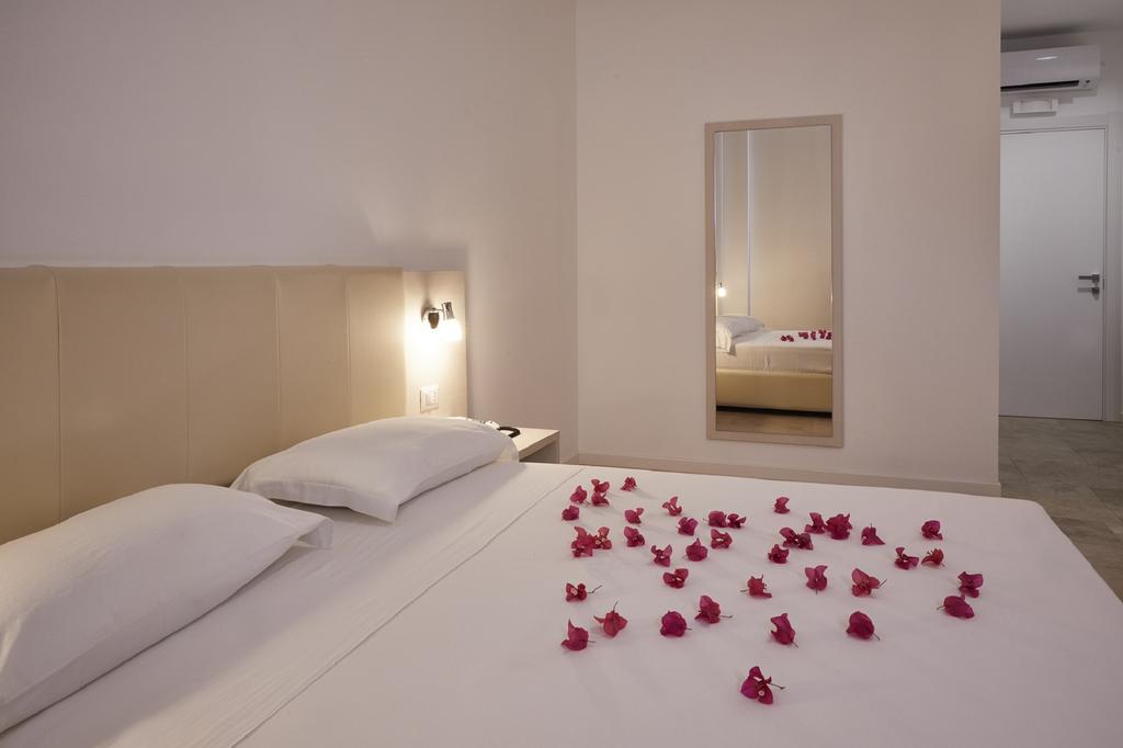 Superior Double Room,709115731:JPEG