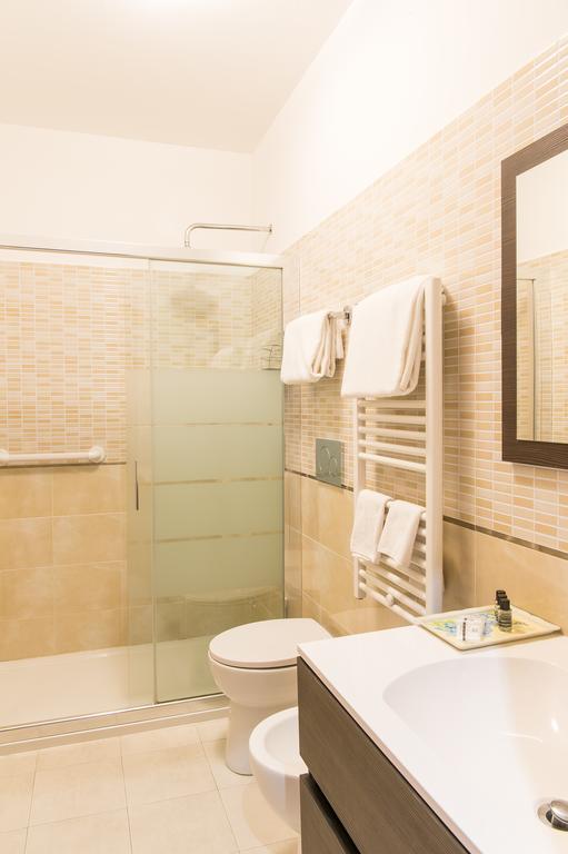Two-Bedroom Apartment,449624484:JPEG