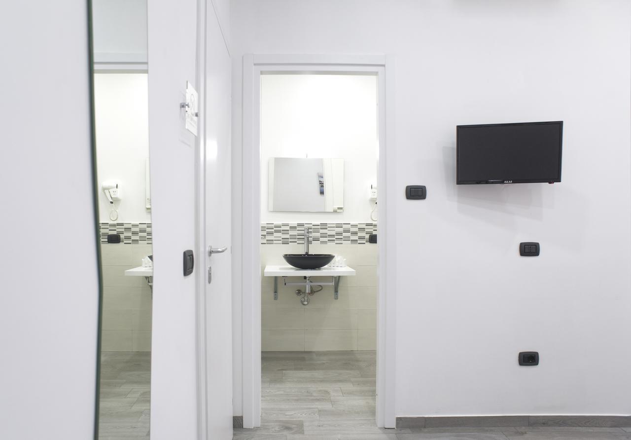 Quarto Individual com Banheiro Privativo