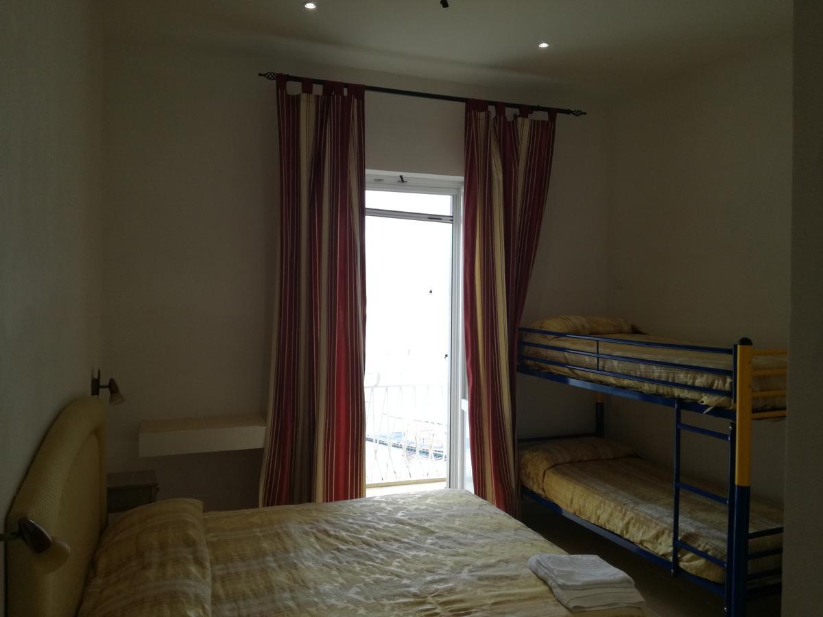 Quadruple Room with Sea View,549319566:JPEG