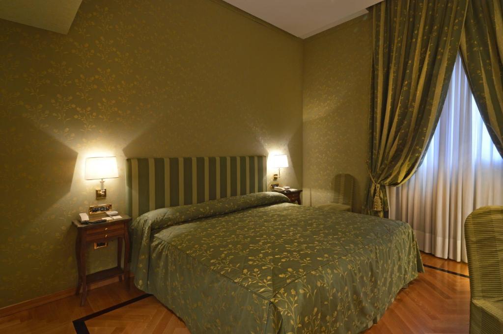 Double Room with Courtyard View
