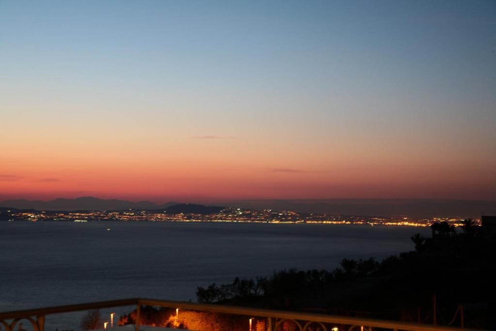 Deluxe Double Room with Sea View,775814440:JPEG