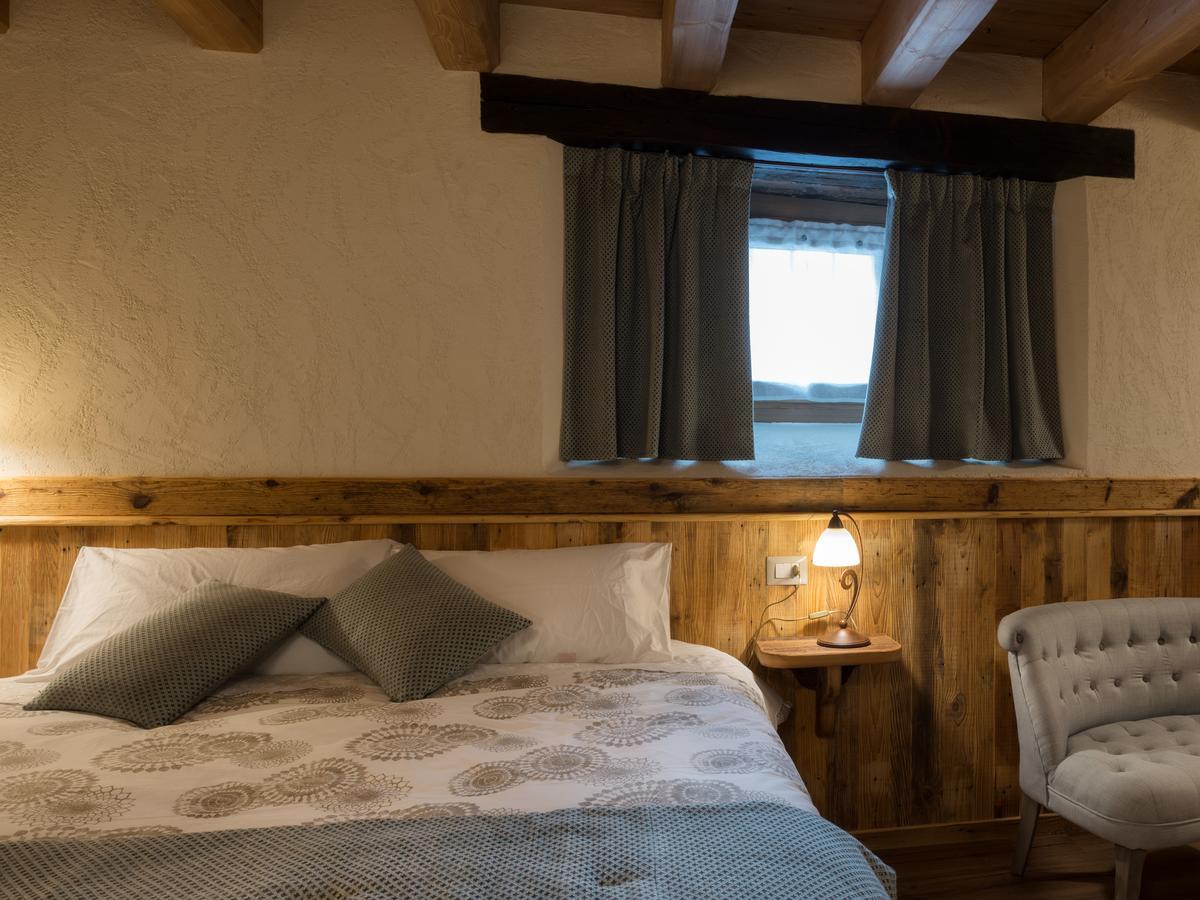 Chambre Lit King-Size avec Baignoire Spa