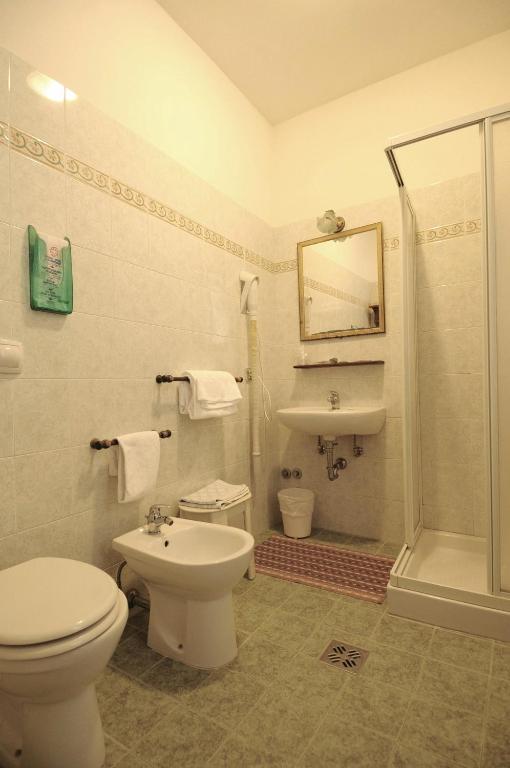 Quarto Deluxe com Cama de Casal ou 2 de Solteiro