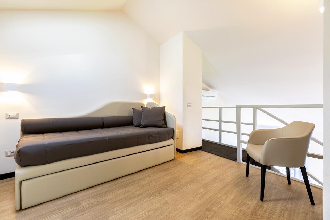 Junior Suite with Lake View