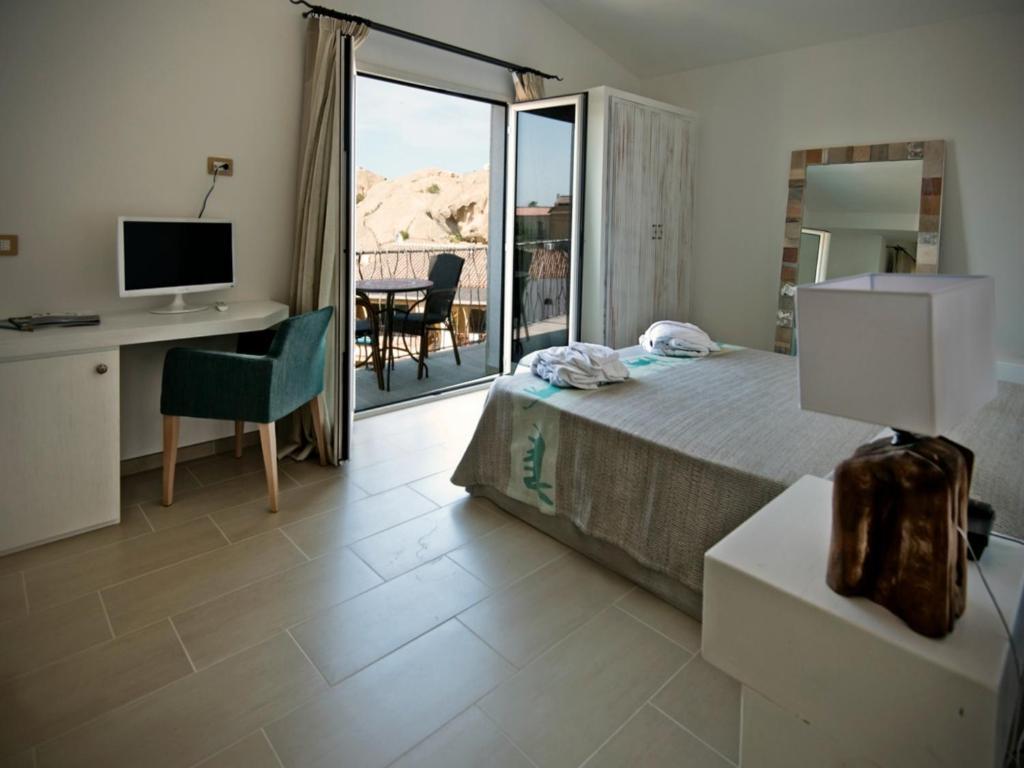 Suite Junior con balcón y vistas al mar