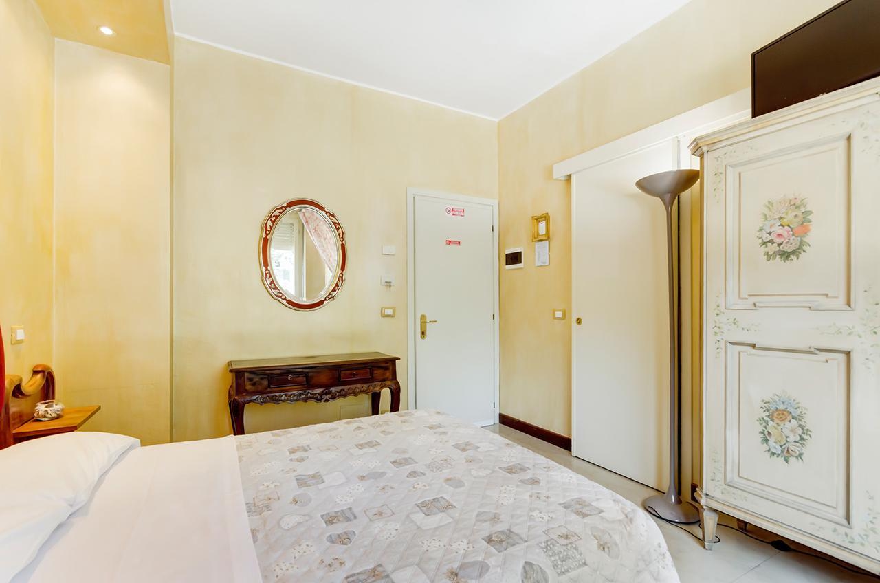 Habitación Doble Pequeña