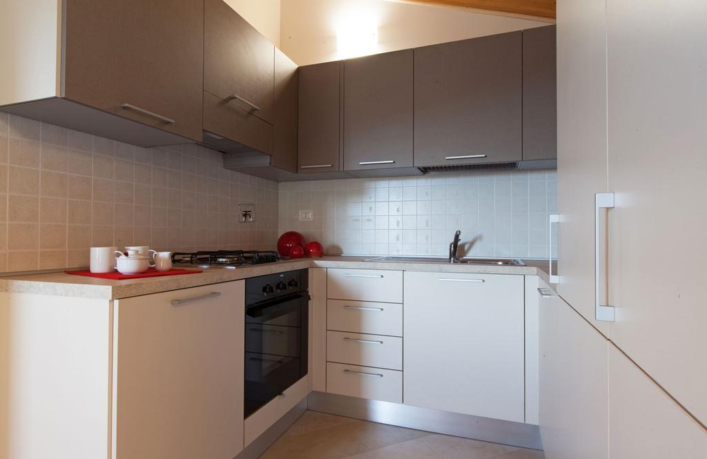 One-Bedroom Apartment - Split Level (3 adults),401912805:JPEG