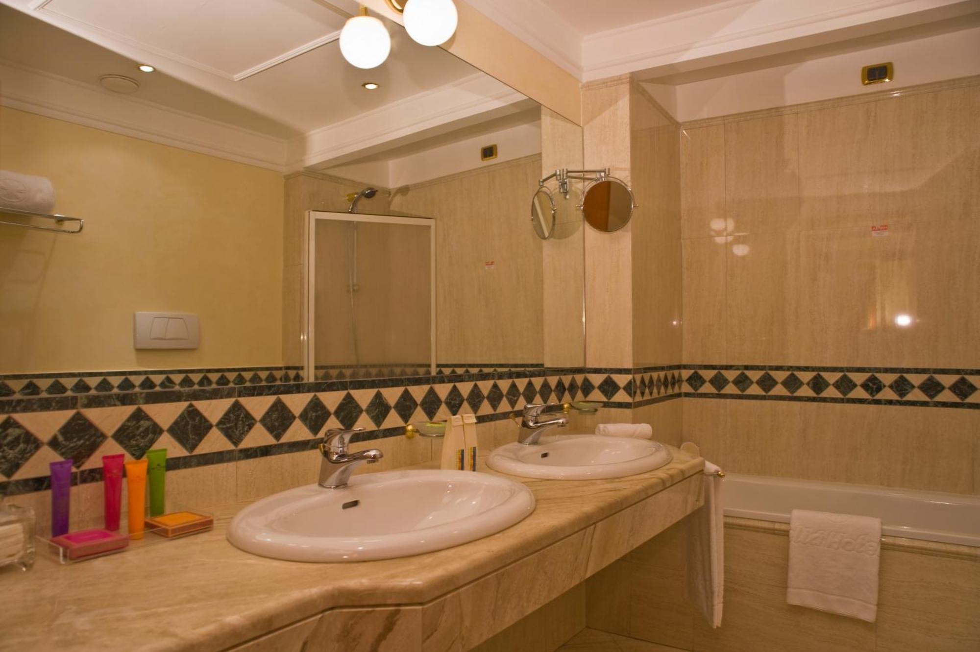 Chambre Familiale