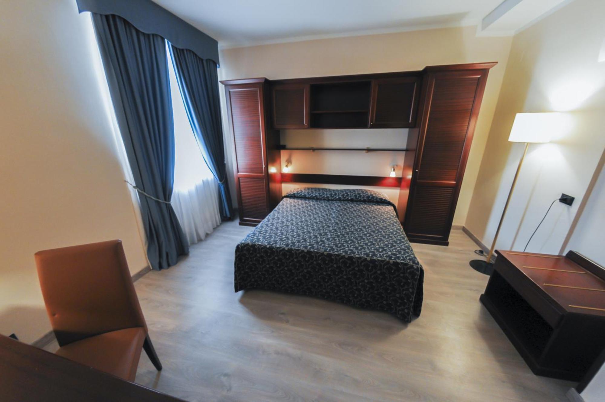 Standard Double Room with Sea View