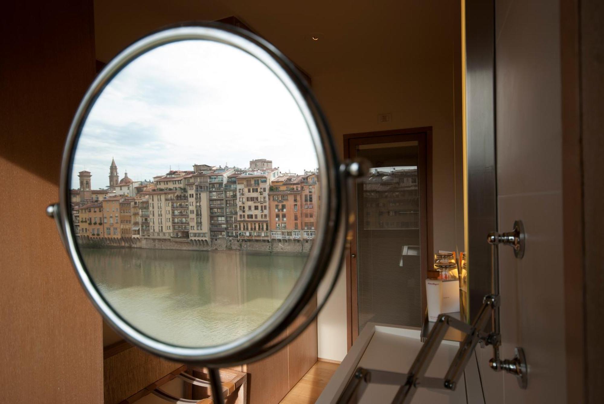 Prestige Tweepersoonskamer met Uitzicht op de Arno