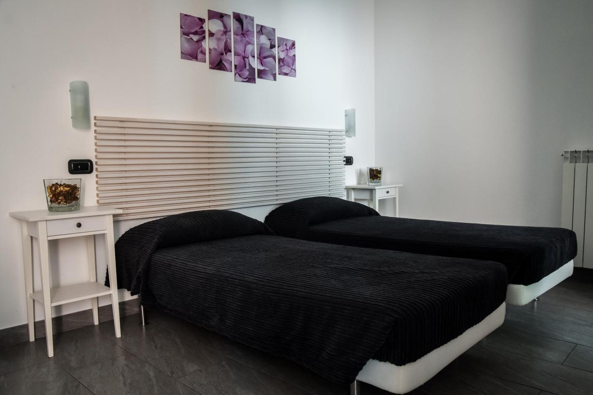 Tweepersoonskamer met 1 of 2 Bedden en Eigen Badkamer