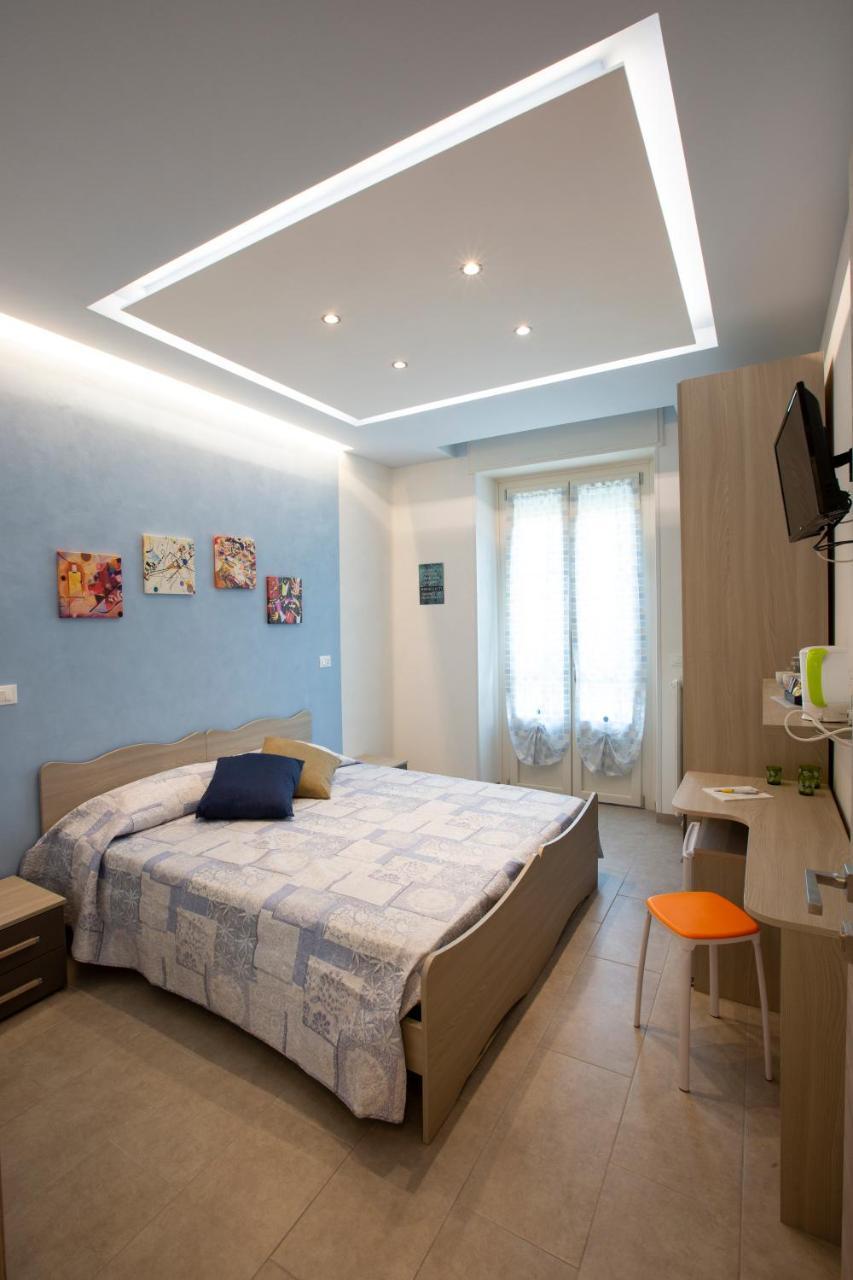 Camera Matrimoniale/Doppia con Letti Singoli con Bagno Privato Esterno