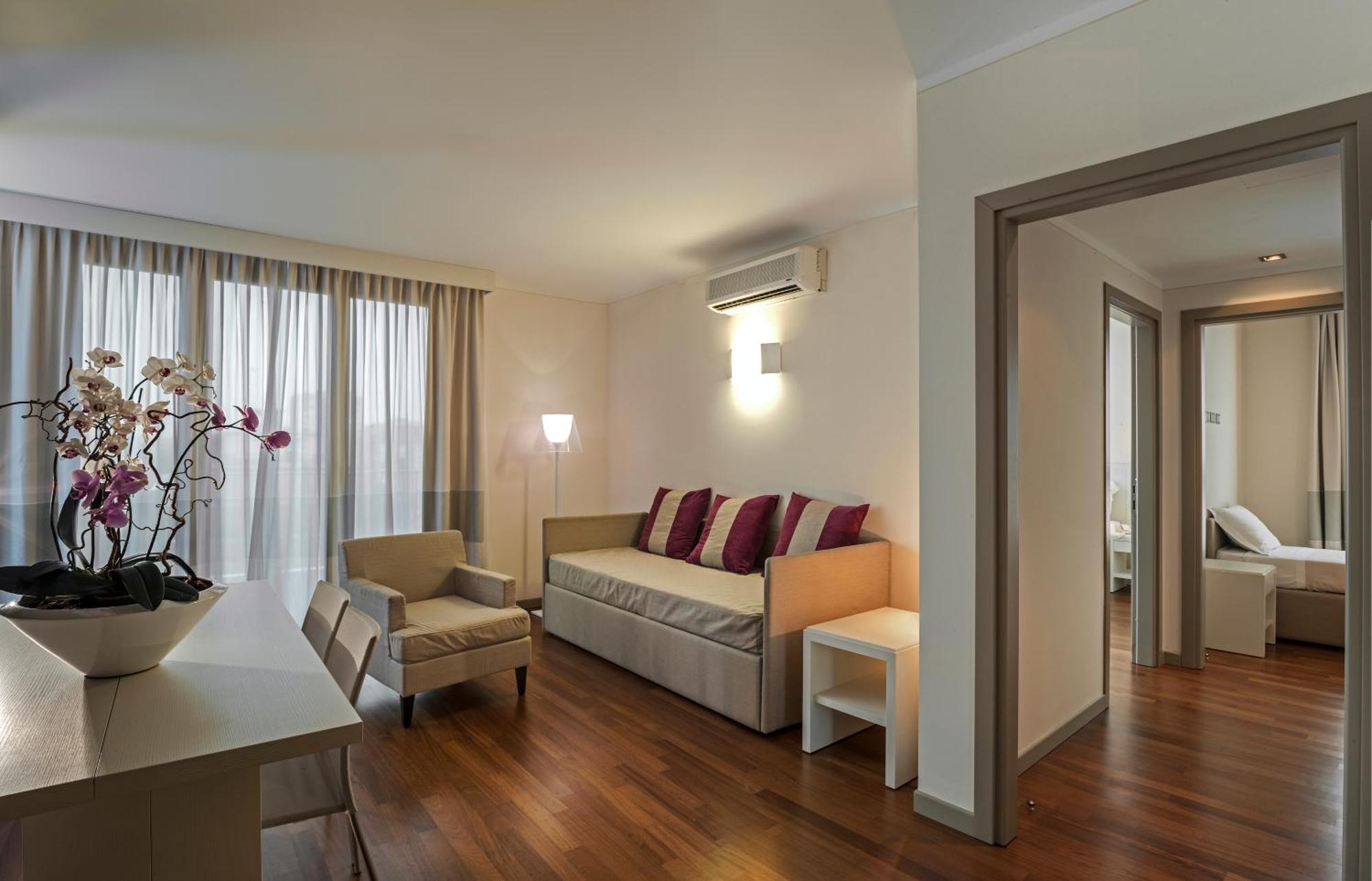 Apartamento de 2 Quartos com Varanda
