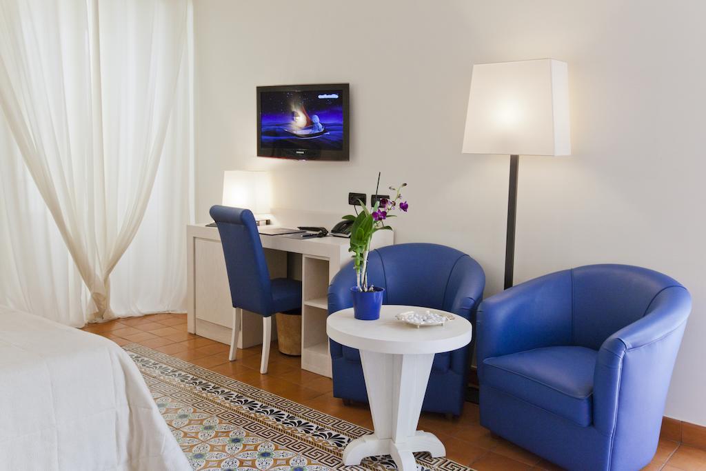 Classic Double or Twin Room