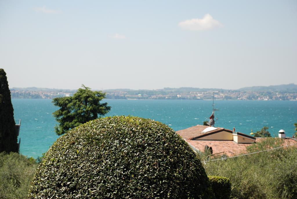 Deluxe Double or Twin Room with Lake View,253147481:JPEG