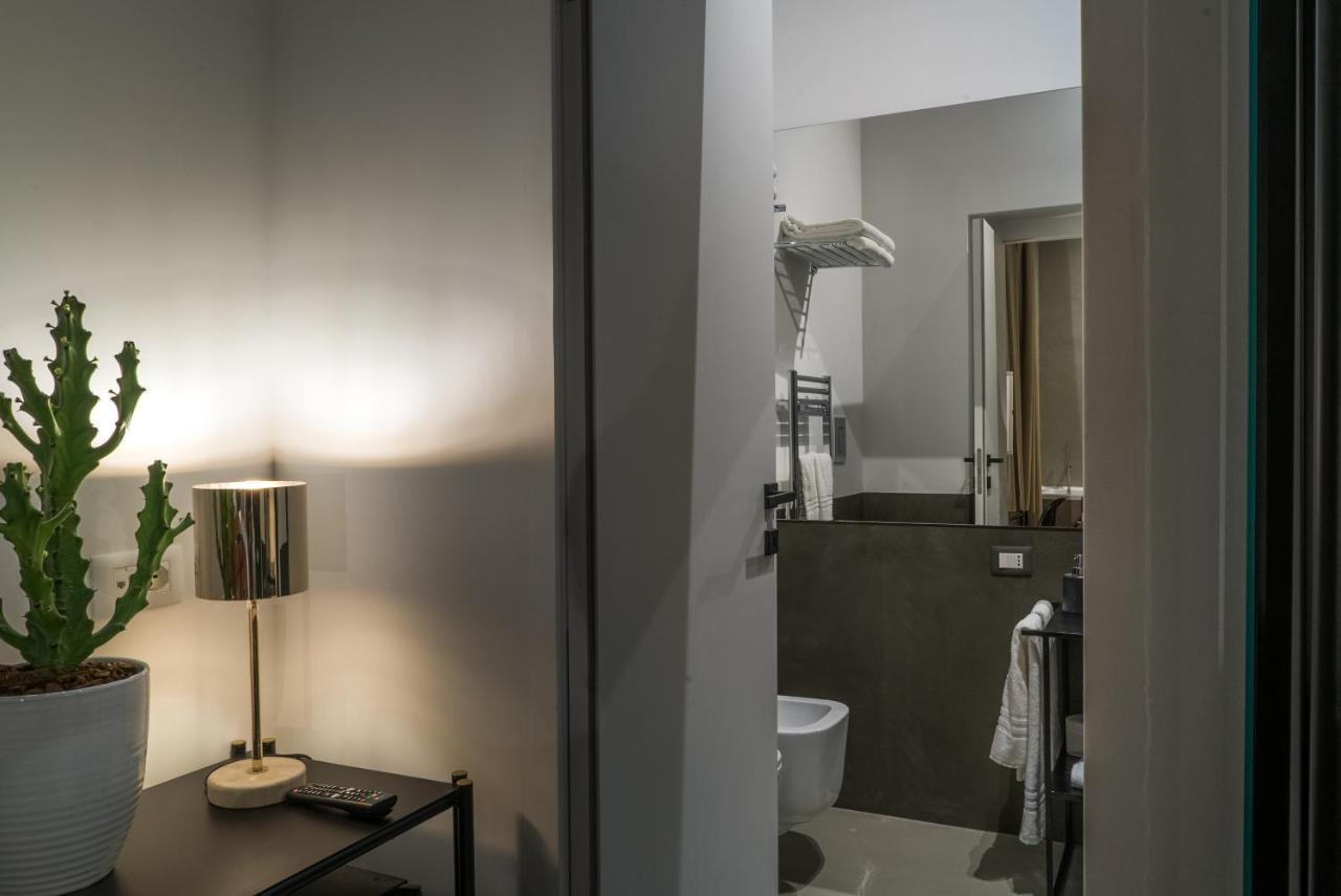 Queen Room with Spa Bath,744530233:JPEG