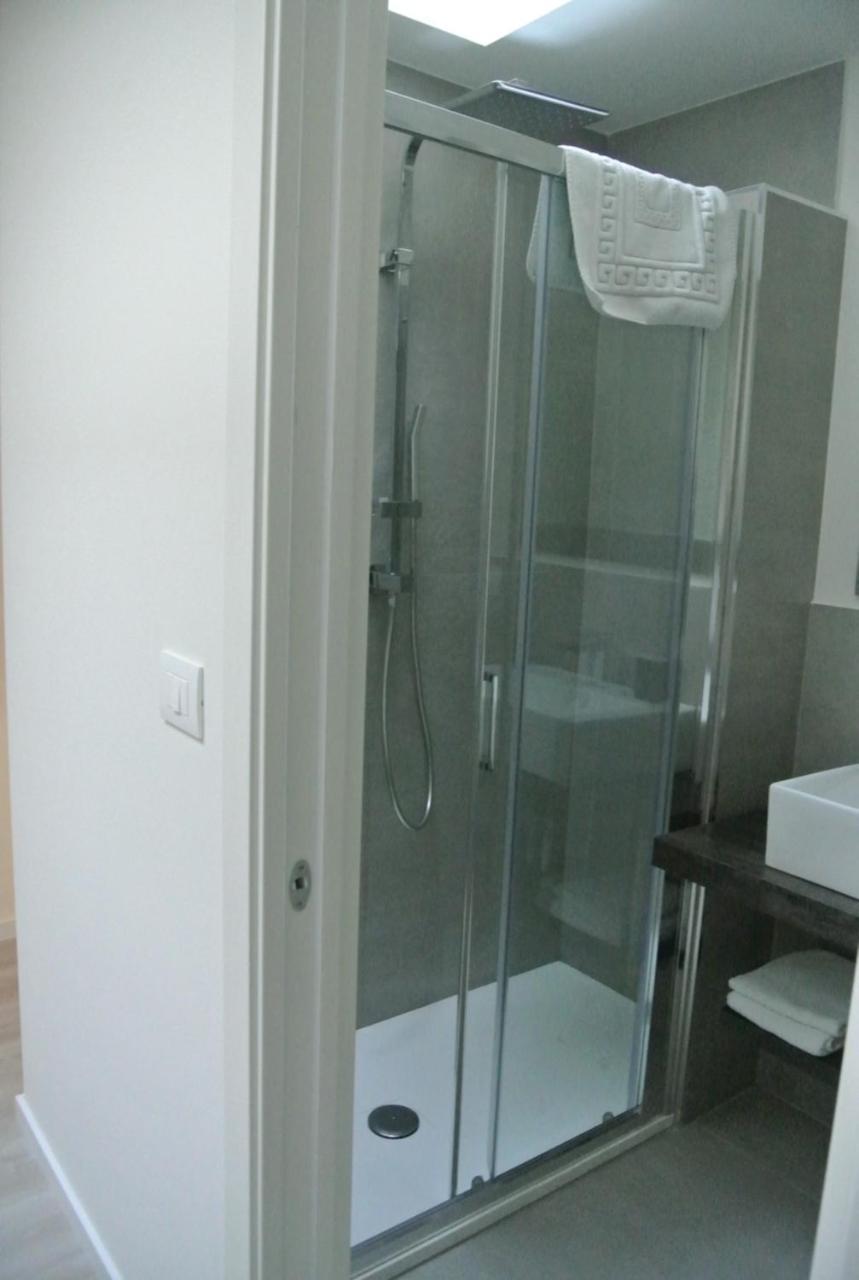 Eenpersoonskamer met Eigen Badkamer