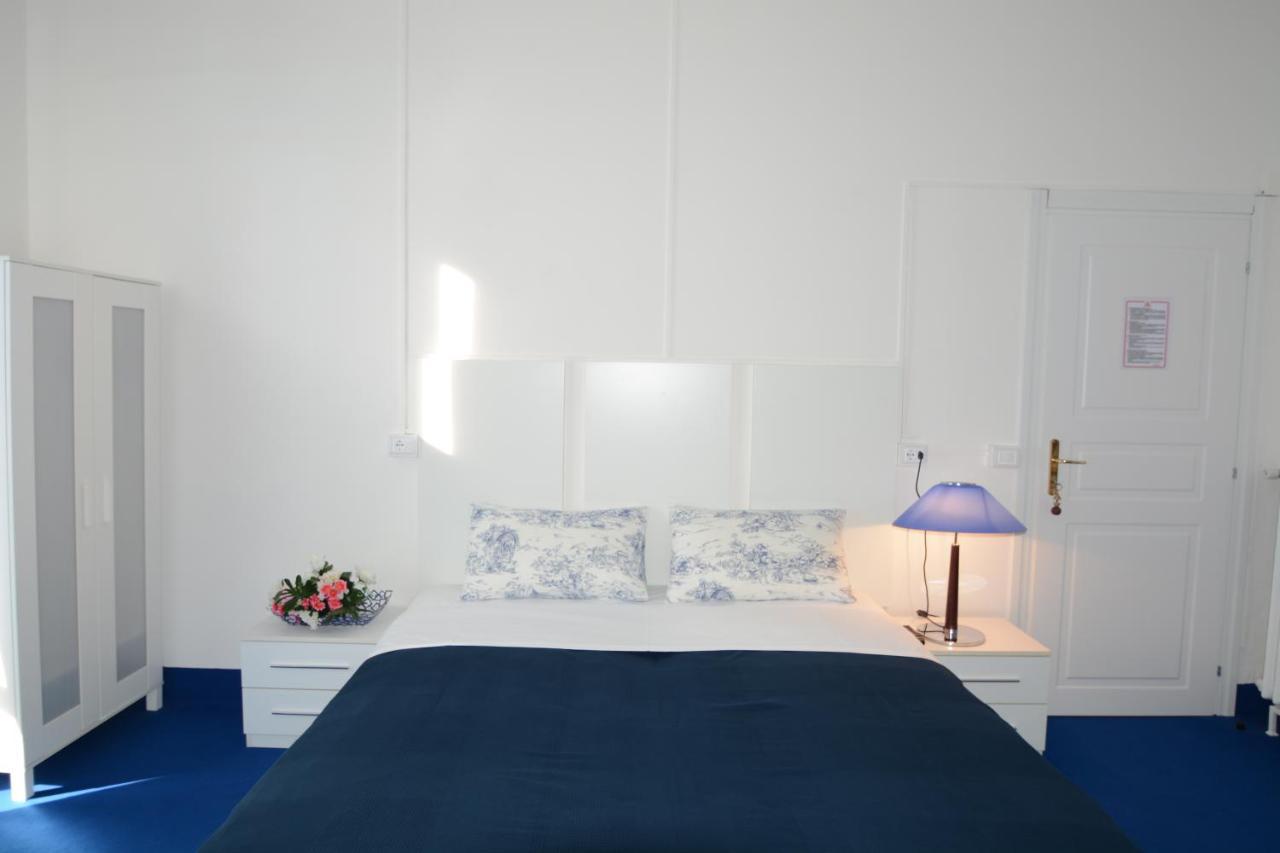 Junior Suite with Balcony
