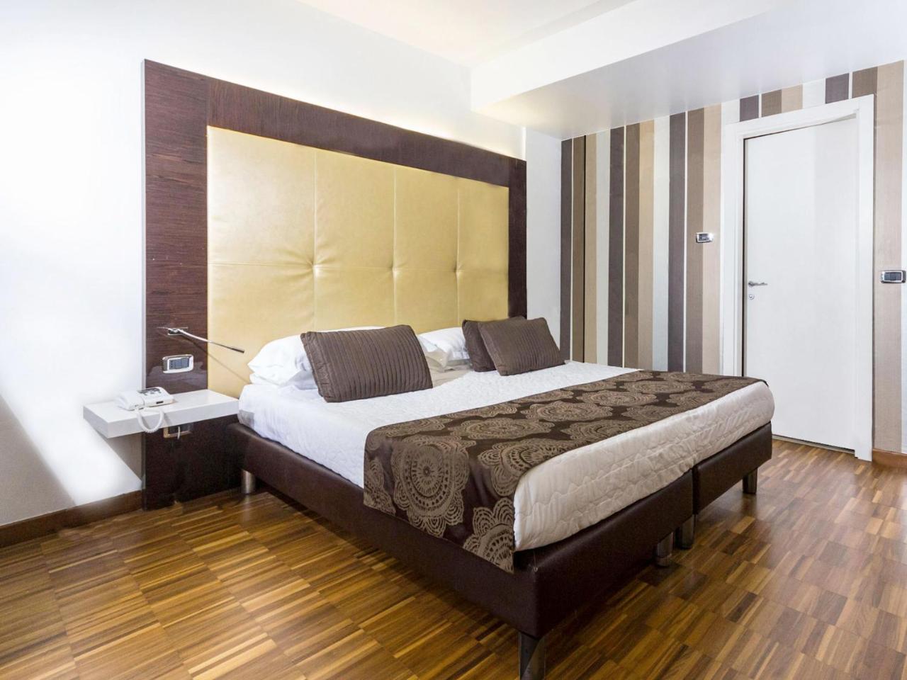 Quadruple Room Sea View,1498993435:JPEG
