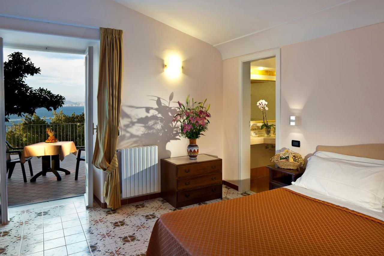 Chambre Double Supérieure - Vue sur Mer