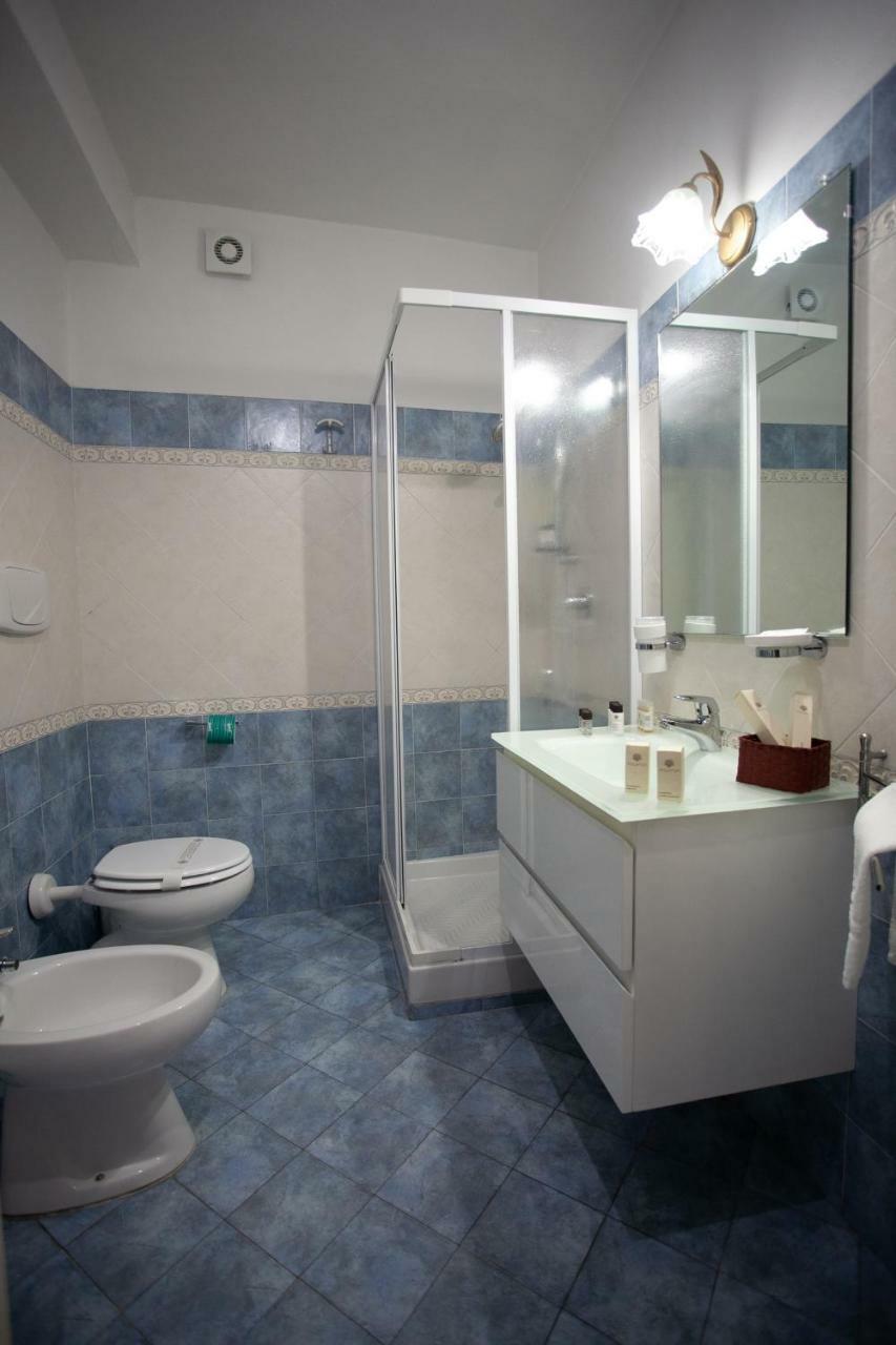 Großes Doppelzimmer
