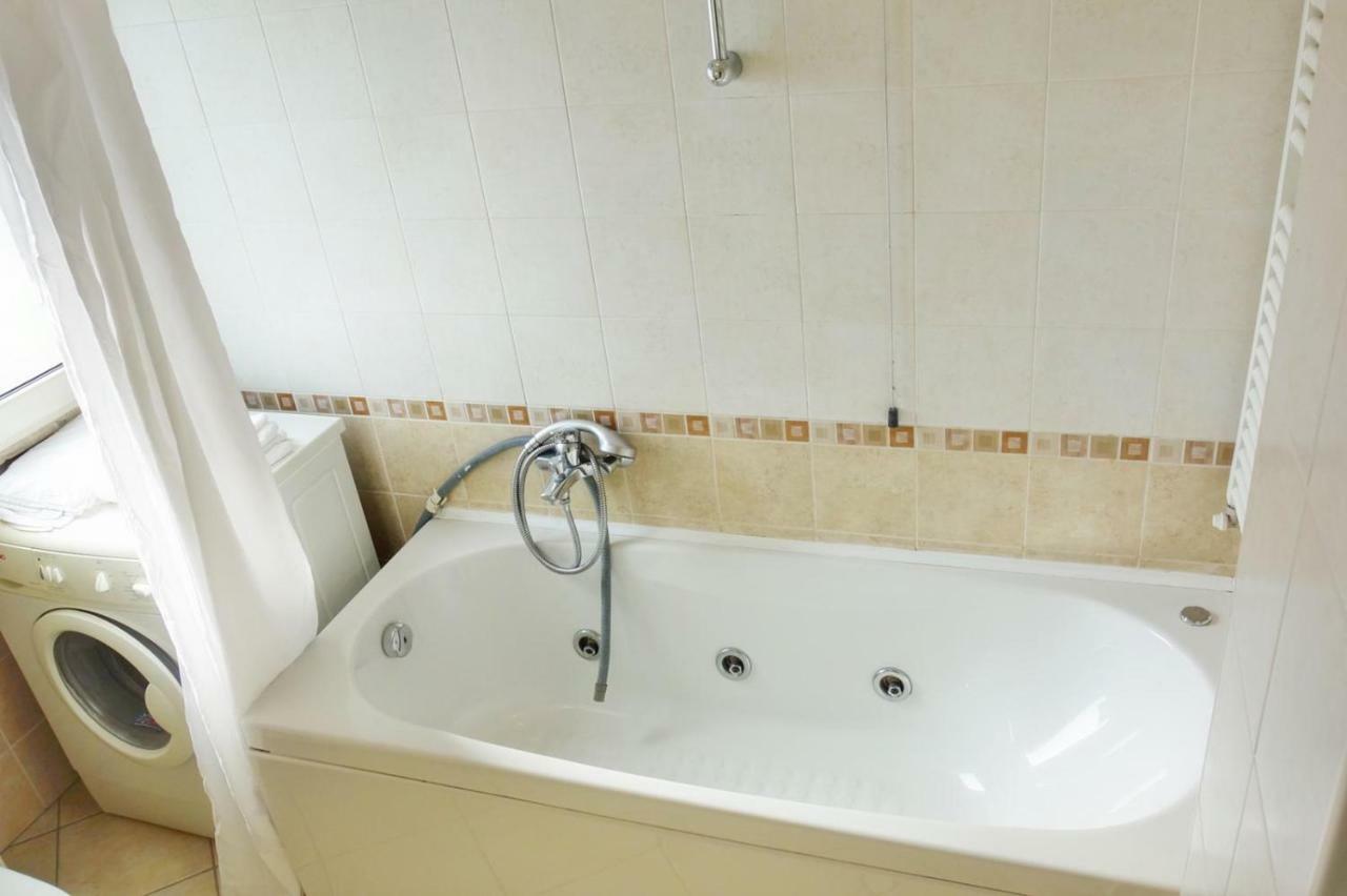Appartement met Balkon - Apart Gebouw