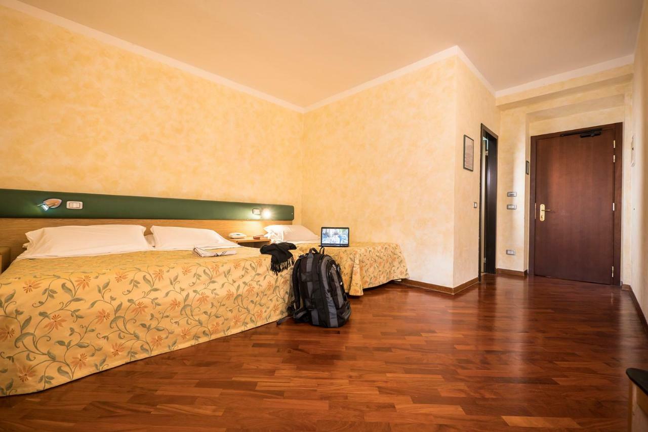 Habitación Triple Clásica